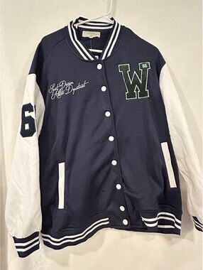 No Comment NWT Women’s Plus 2X Varsity Fleece Jacket